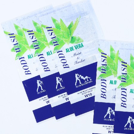 工廠貨源PET熱收縮膜塑料熱收縮卷膜日用拉伸熱封膜定制